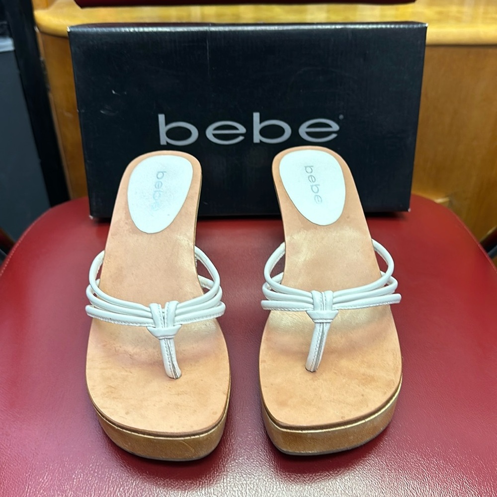 BEBE leather strapped “Mahoe” sandals. Size 6